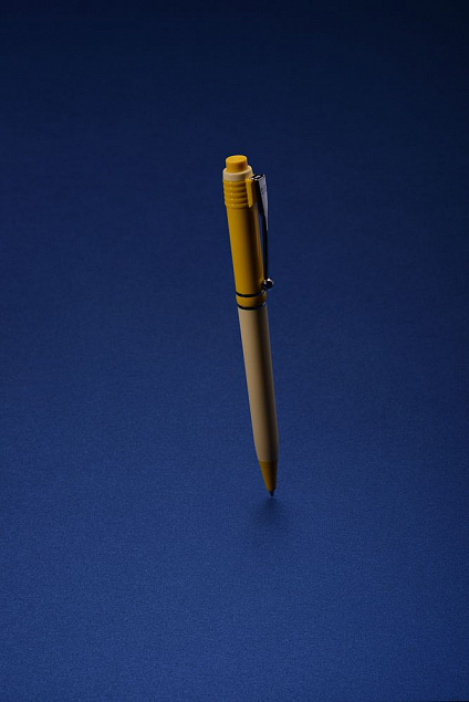 Ручка шариковая Raja Shade, желтая с логотипом в Волгограде заказать по выгодной цене в кибермаркете AvroraStore