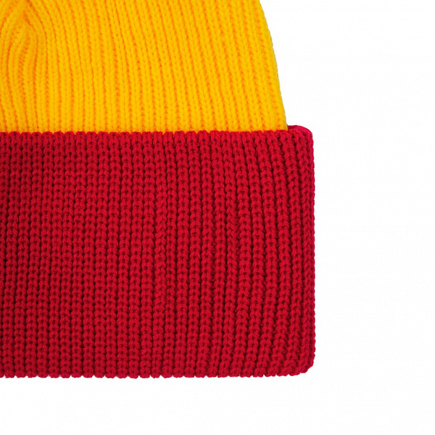 Шапка Snappy, желтая с красным с логотипом в Волгограде заказать по выгодной цене в кибермаркете AvroraStore