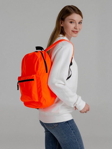 Рюкзак Manifest Color из светоотражающей ткани, оранжевый с логотипом в Волгограде заказать по выгодной цене в кибермаркете AvroraStore