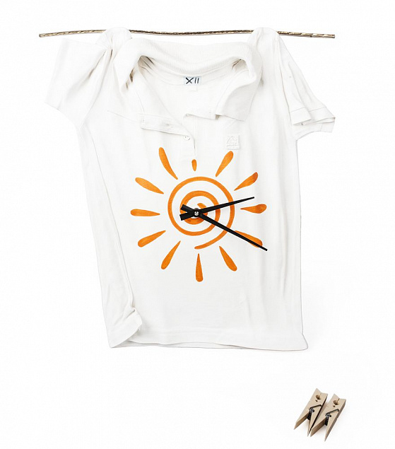 Часы «Рубашка», белые с логотипом в Волгограде заказать по выгодной цене в кибермаркете AvroraStore