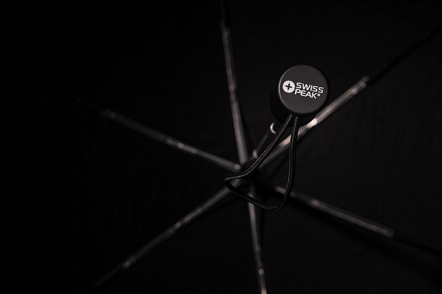 Ультралегкий автоматический зонт Swiss Peak из rPET, 20,5" с логотипом в Волгограде заказать по выгодной цене в кибермаркете AvroraStore
