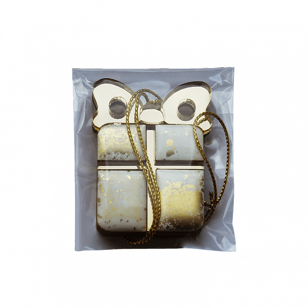 Ёлочная игрушка Подарочек (белый с золотым ) с логотипом в Волгограде заказать по выгодной цене в кибермаркете AvroraStore
