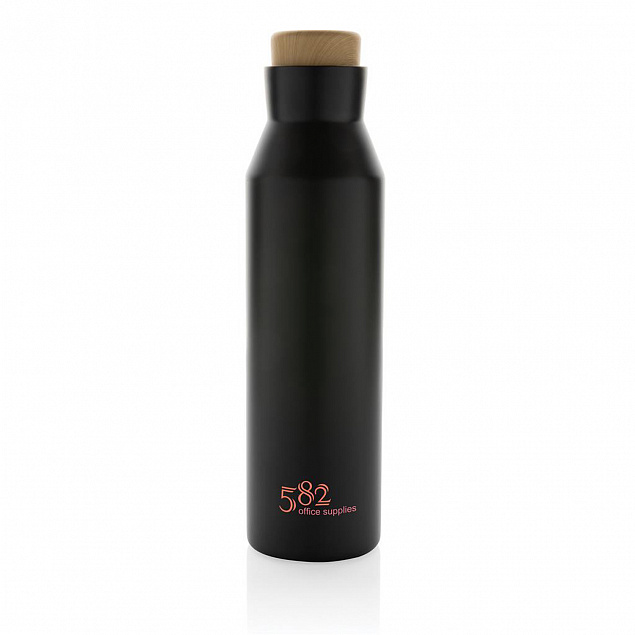 Вакуумная бутылка Gaia из переработанной нержавеющей стали RCS, 600 мл с логотипом в Волгограде заказать по выгодной цене в кибермаркете AvroraStore