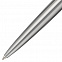 Ручка шариковая Parker Jotter XL Monochrome Grey, серебристая с логотипом в Волгограде заказать по выгодной цене в кибермаркете AvroraStore