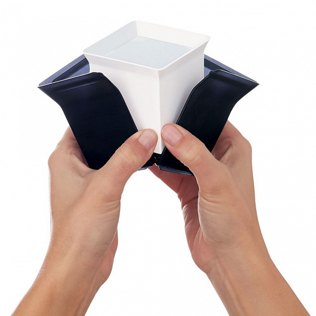 Форма для льда Cube, черная с логотипом в Волгограде заказать по выгодной цене в кибермаркете AvroraStore