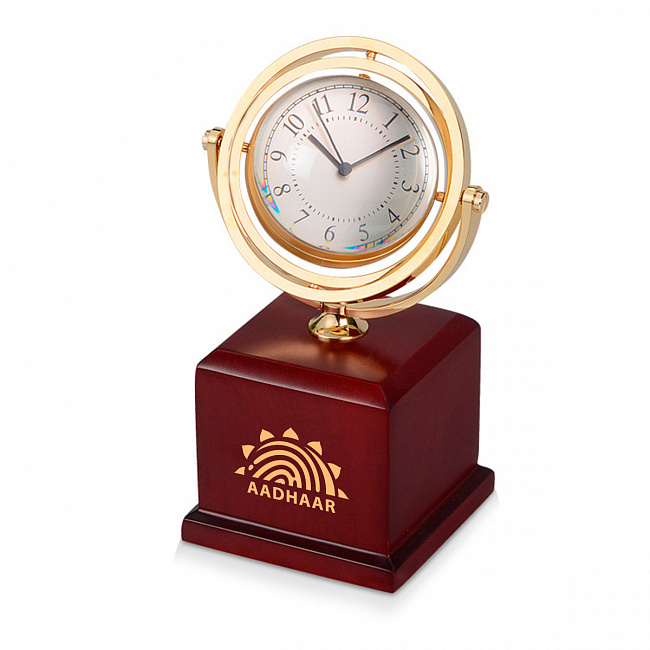 ВИП-часы с логотипом на заказ в Волгограде