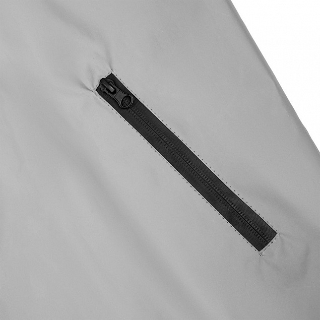 Ветровка Manifest из светоотражающей ткани, серая с логотипом в Волгограде заказать по выгодной цене в кибермаркете AvroraStore