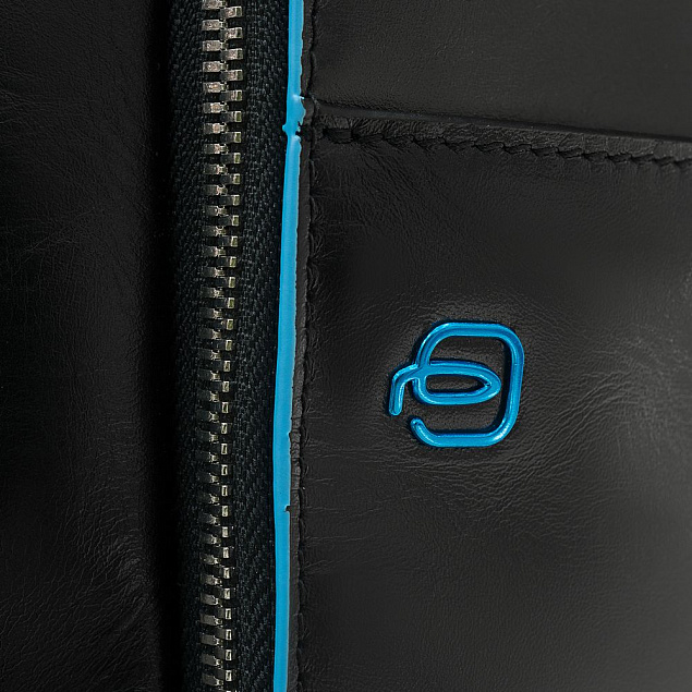 Сумка с отделением для ноутбука Piquadro Blue Square, черная с логотипом в Волгограде заказать по выгодной цене в кибермаркете AvroraStore